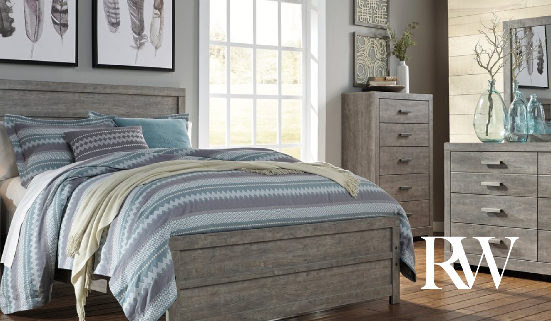 Create the bedroom you’ve always wanted with elegant Schwartz Furniture collections and special savings.