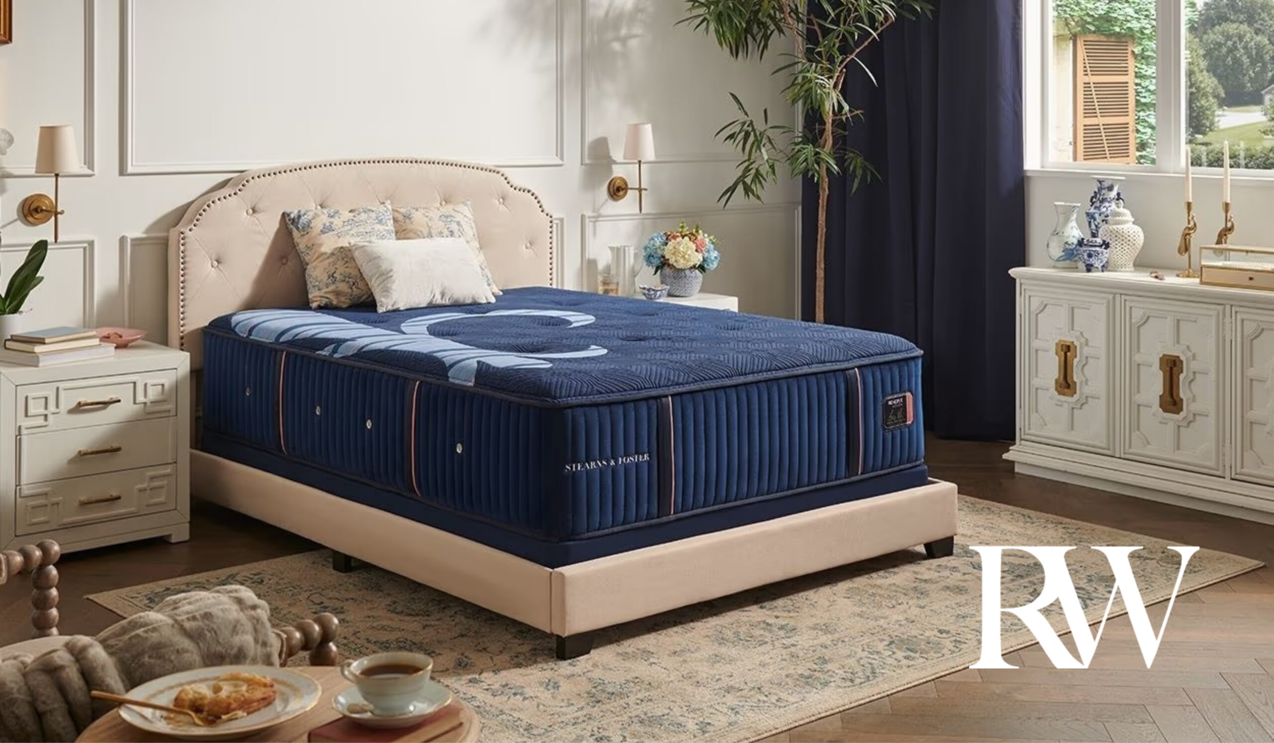 Celebrate Labor Day with up to $900 in savings on select adjustable mattress sets. Shop premium mattresses at Rockwood Furniture, August 18–September 15, 2026.